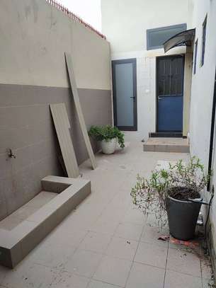 Bel appartement aux Mamelles (non loin du phare ) image 5