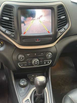 Jeep Cherokee limetd 2017 image 9