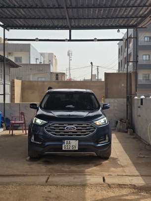 Ford Edge 2020 Awd image 4