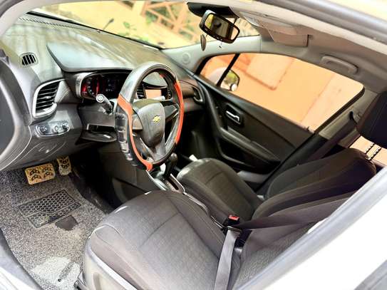 CHEVROLET TRAX 2017 image 9