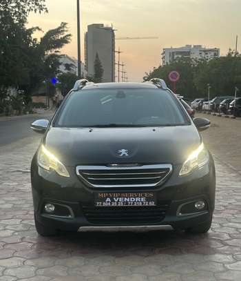 Peugeot 2008 allure manuel diesel venant image 2