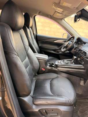 Mazda cx9 image 3