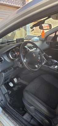 Peugeot 3008 année 2016 image 7