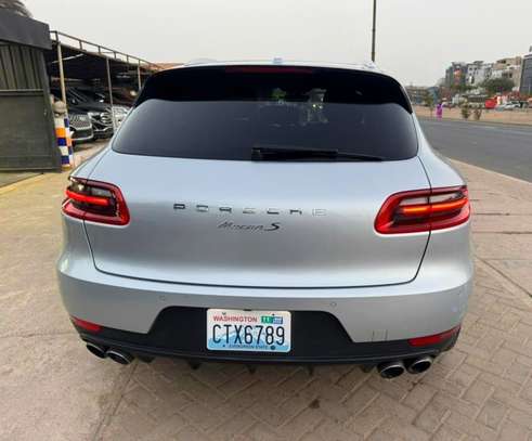 Porsche macan 2018 image 4