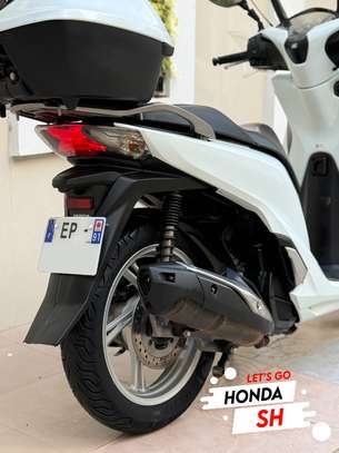 Honda Sh Let’s Go image 7