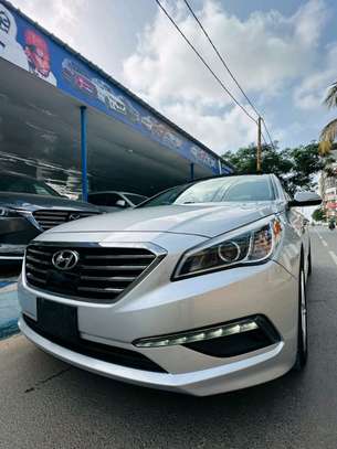 Hyundai sonata 2017 image 2