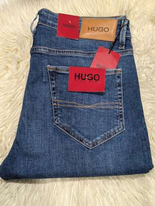 Jeans Grandes Marques coupe classique et slims image 6