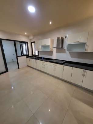 Appartement penthouse aux almadies image 6