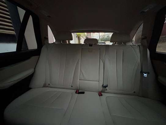 BMW X5 2016 image 10