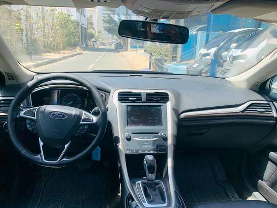 Ford fusion image 8
