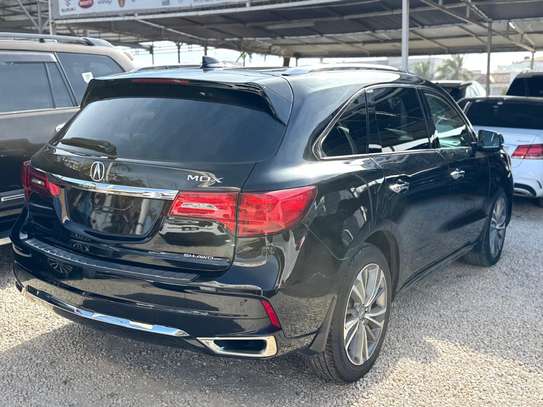 Acura MDX image 2