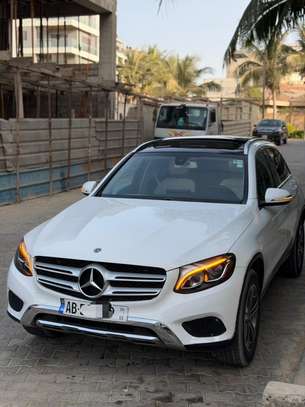 Mercedes GLC 300 année 2018 image 7