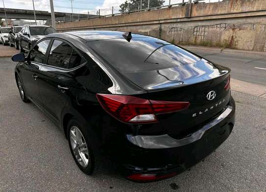 HYUNDAI ELANTRA 2020 image 8