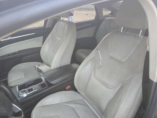 Ford Fusion Titanium 2017 image 3
