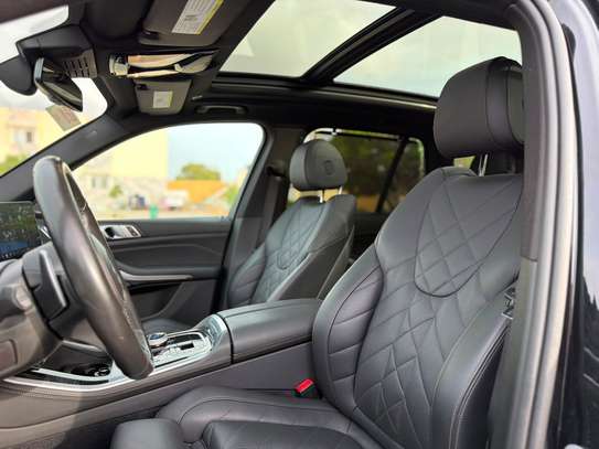 BMW X5 pack M image 6