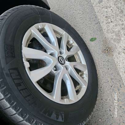 Nissane rogue sv 2017 automatique ésance 4cilinder 7palss image 9