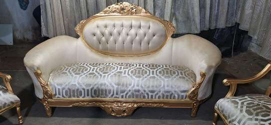 salon louis14 royal image 3