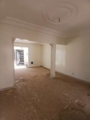 LOCATION VILLA R+2 A USAGE  PROFESSIONNEL - SACRE COEUR 3 image 6