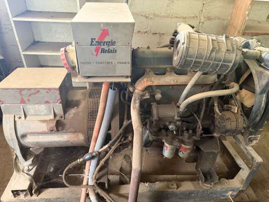 Groupe électrogène 40KVA image 2