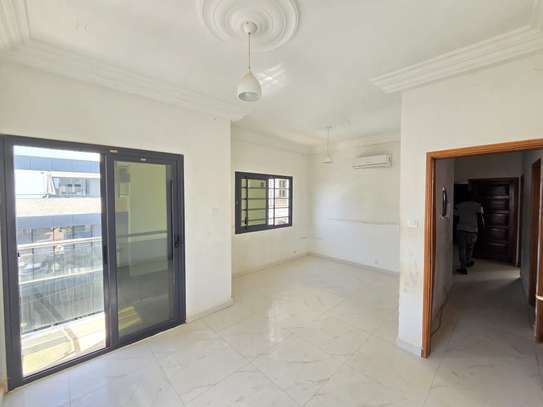 Bel appartement moderne à la Cité Horizon image 10