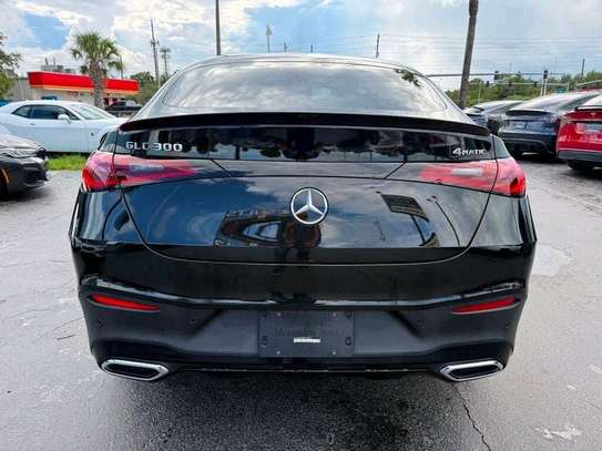 Mercedes Benz GLC 2024 image 13