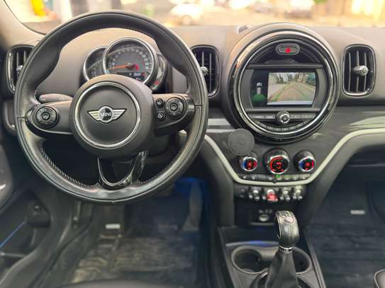 Mini Cooper Countrymane S 2018 image 9