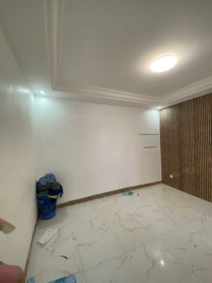Belle Chambre salle de bain avec spot lumière image 6
