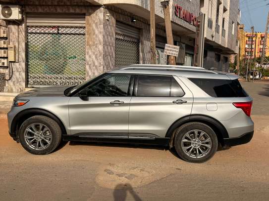 FORD EXPLORER LIMITED ANNÉE 2021 4 CYLINDRES 2.3L image 4