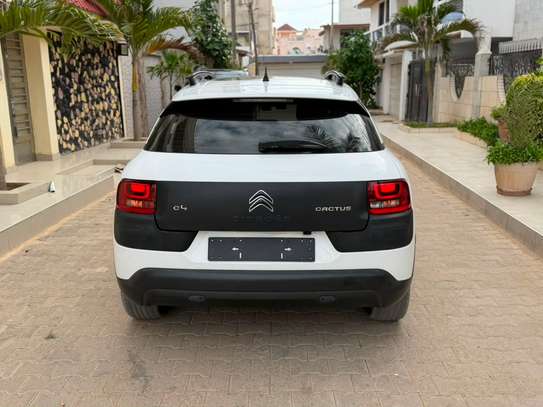 CITROEN C4 CACTUS 2017 image 8