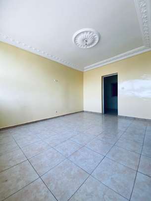 Appartement spacieux à Ouakam image 7