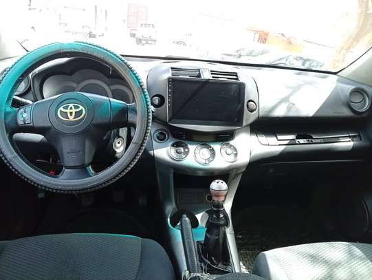 TOYOTA RAV4 Année 2012 image 10