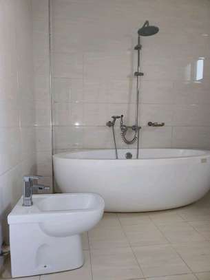 Appartement haut standing aux Almadies image 10