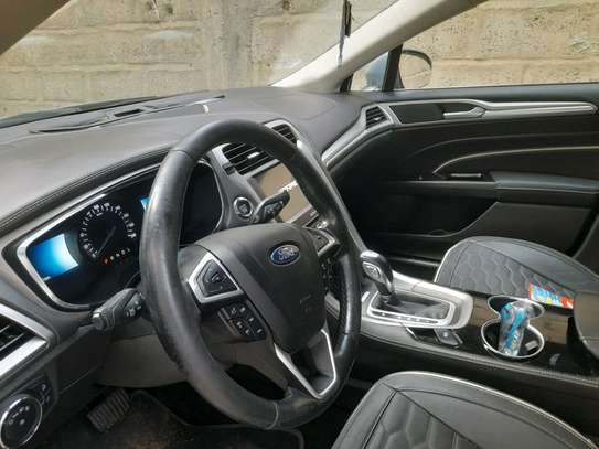 Ford fusion hybride image 2