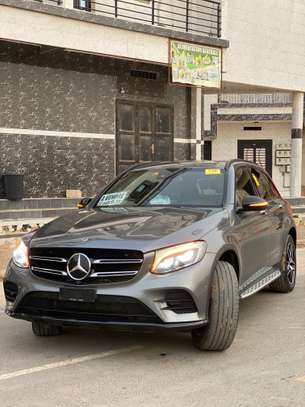 Mercedes Glc 350 e image 2