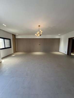Immeuble Neuf R+10 à vendre au point e image 10
