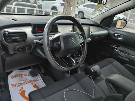 Citroën C4 Cactus image 6