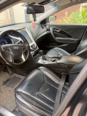 Hyundai grandeur 2015 image 2