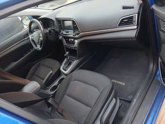 Hyundai èlentra essence automatique image 6