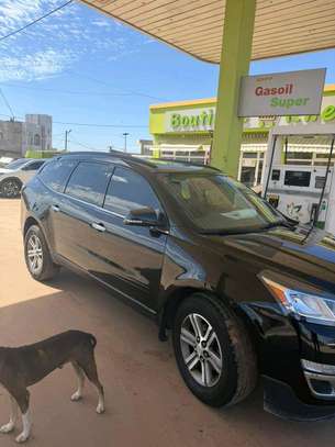 2017 Chevrolet Traverse image 2