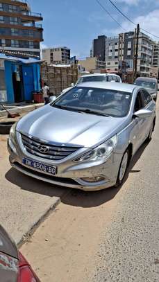 Hyundai Sonata 2010 image 2
