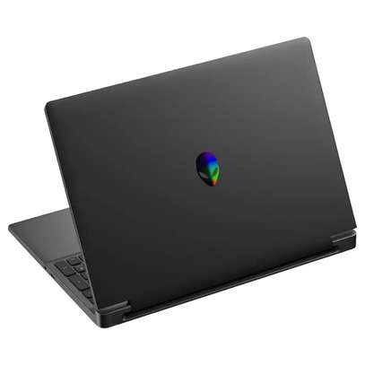 DELL Alienware 15 Gaming R7 32/1TB RTX 5060 image 7
