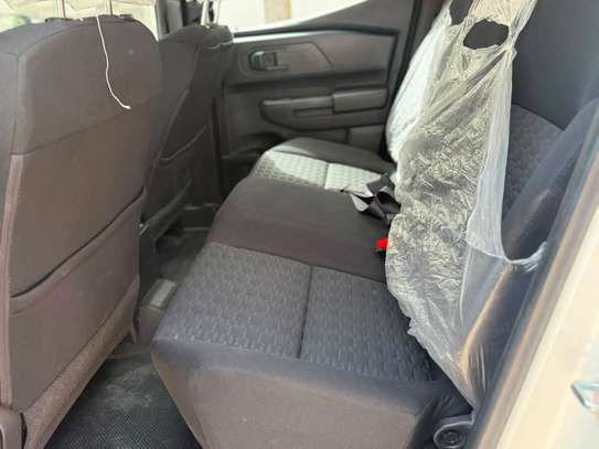 Mitsubishi L200 2026 NEUF Pickup Blanc robuste image 11