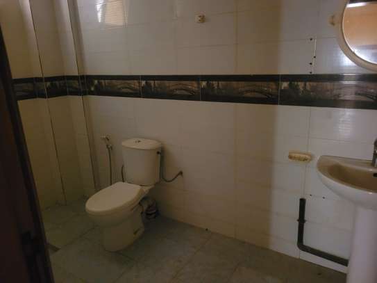 Deux chambres à louer par mois image 9