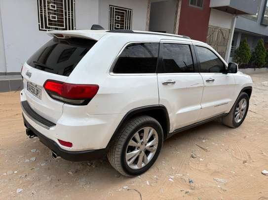 Jepp grand cherokee lemited image 4