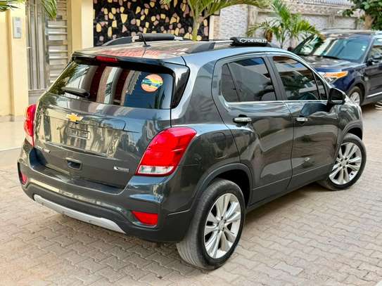 CHEVROLET TRAX LT 2017 image 8