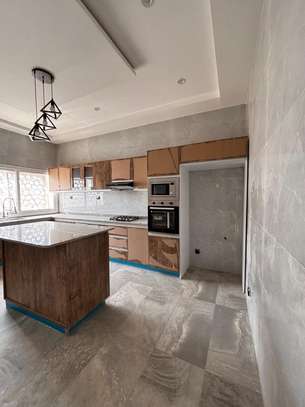 DUPLEX A LOUER image 13
