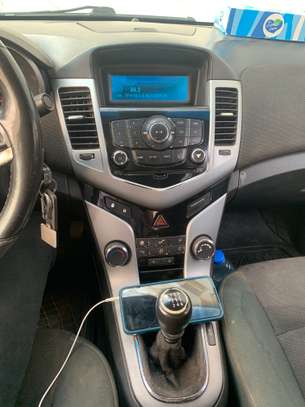 Chevrolet Cruise image 6