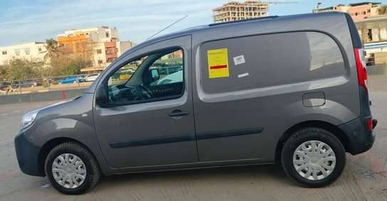 Renault kangoo 2019  manuel diesel venant image 8