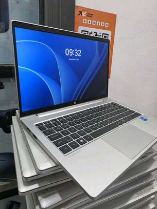 HP ProBook 440 G8 image 4