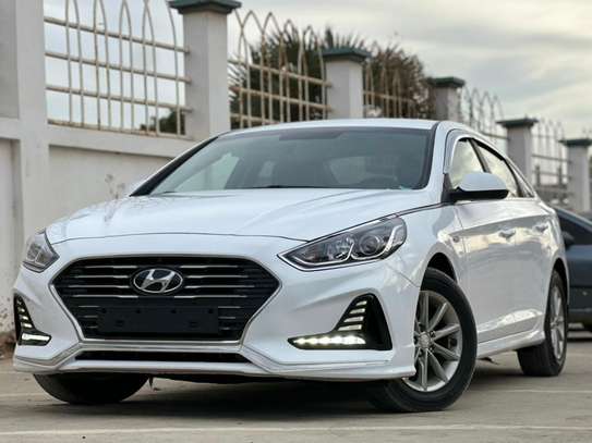HYUNDAI SONATA 2017 image 9